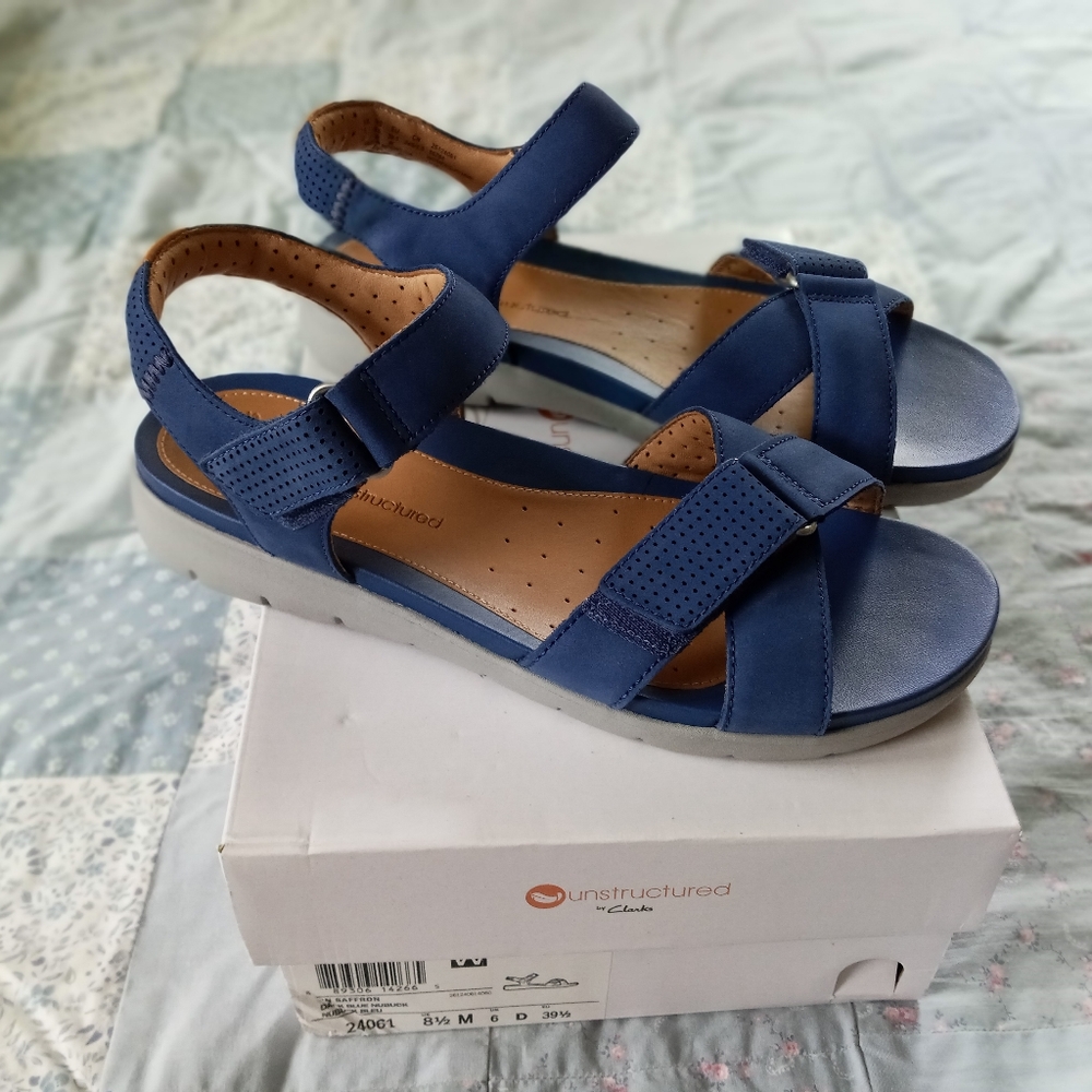 Clarks Unstructured ankle strap sandal